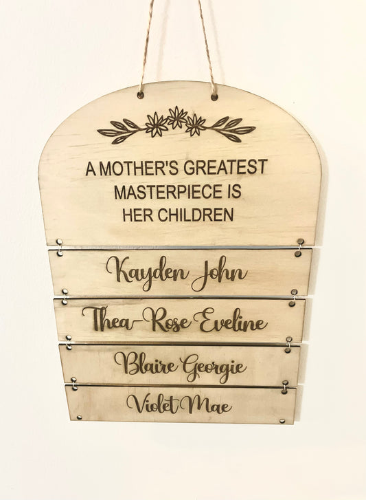 Arch hanger “A mother’s greatest masterpiece is her children”